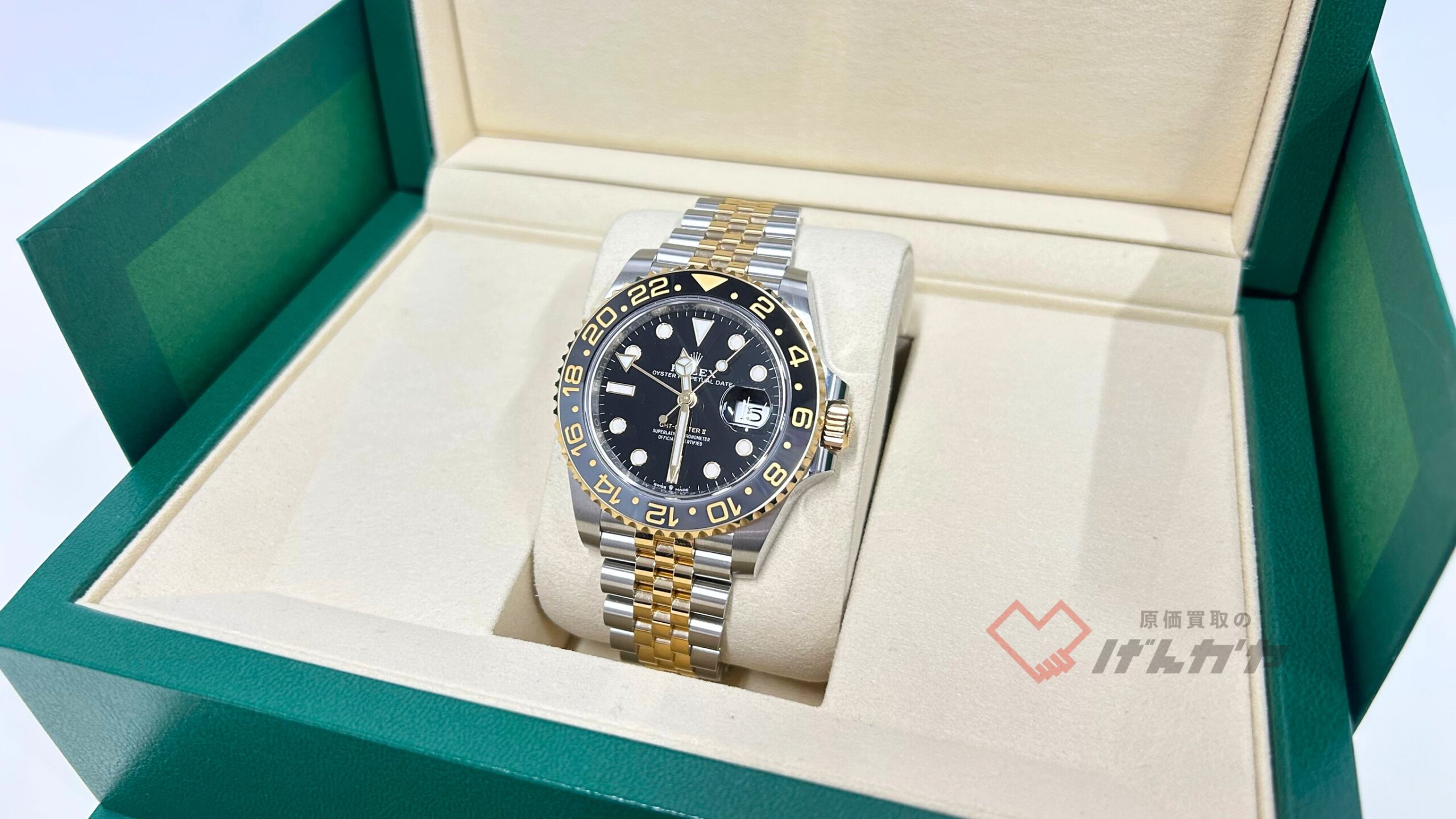 ロレックス　GMTマスターⅡ　126713GRNR　SS×YG/AT　黒文字盤